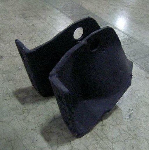 BRACKET , REAR-UPPER SPRING/SHOCK ; Hummer ; 12338190 5589107 2540012035664