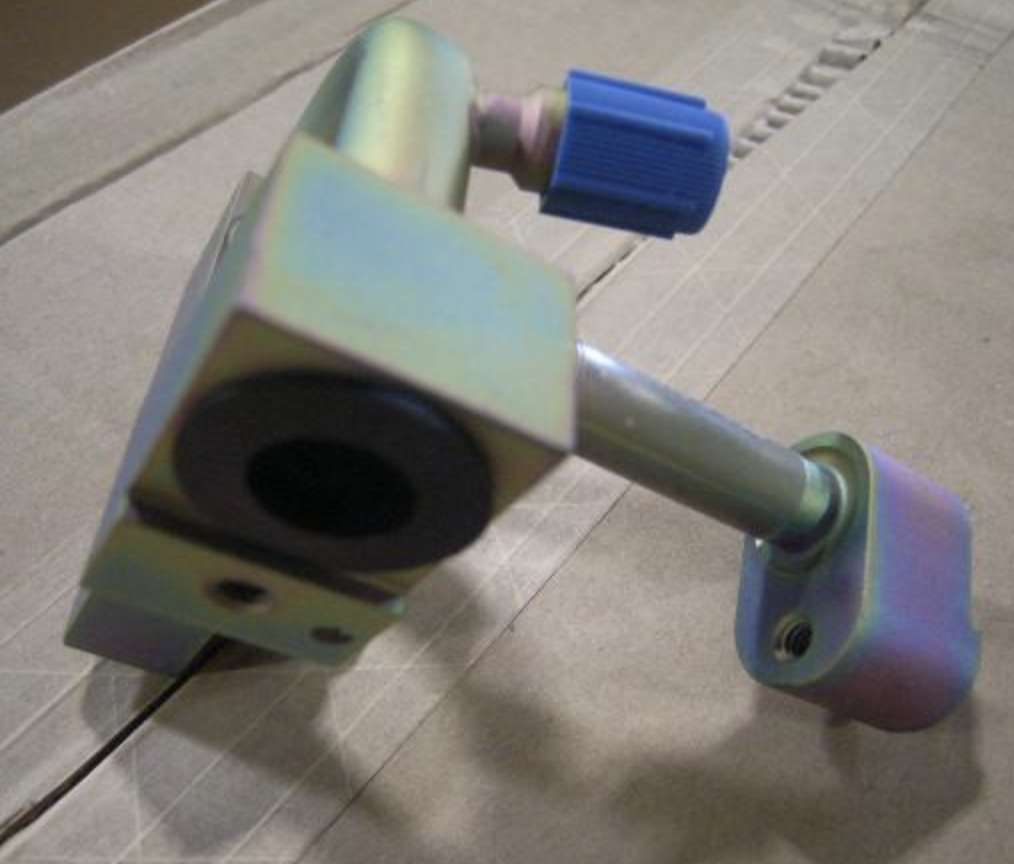 NEW, MANIFOLD-TUBE ASSEMBLY, AC COMPRESSOR ; 6015593 , 4109043 , 0792600P; M1114