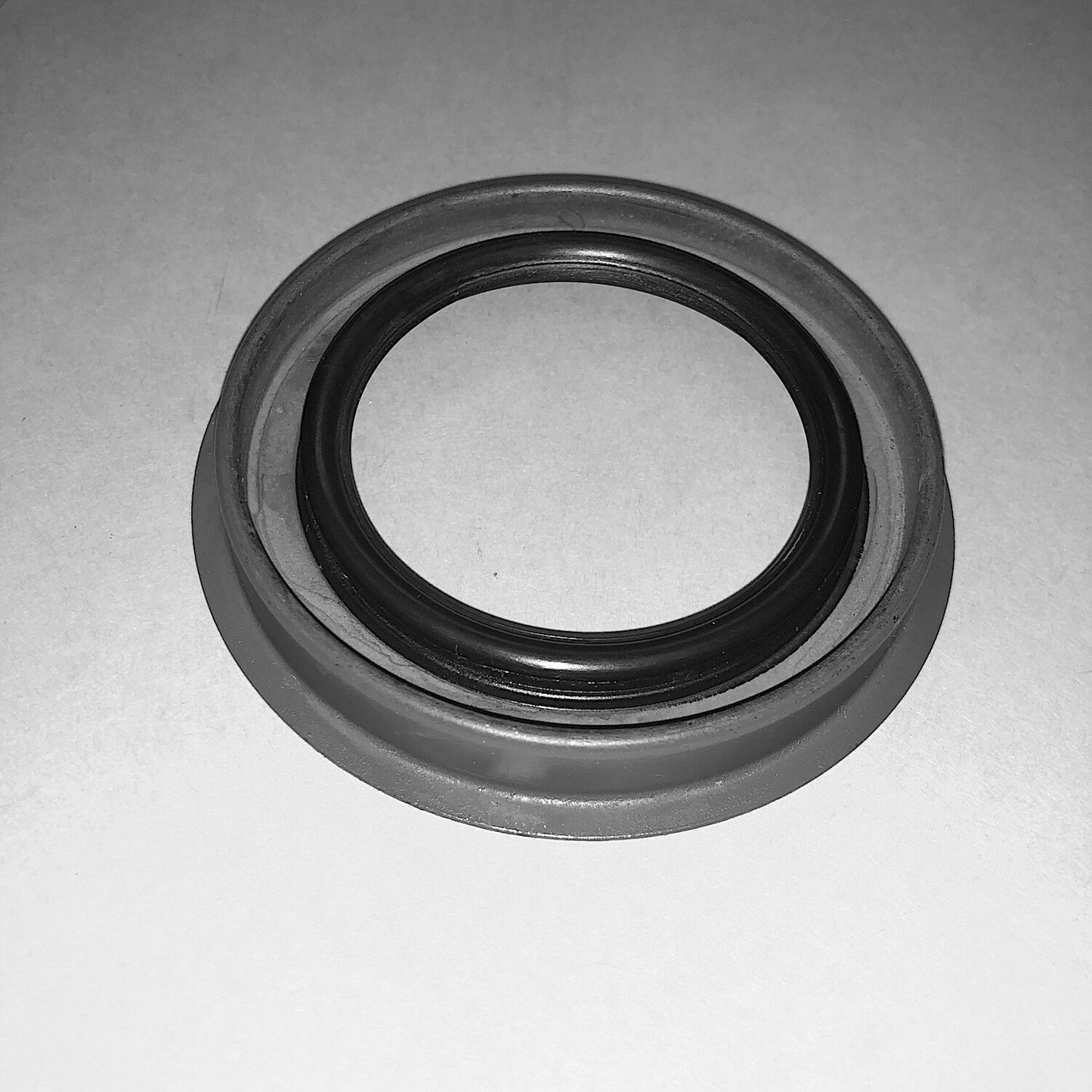SEAL , FRONT TRANSMISSION ; 6712NA , 5740339 , 8626916 , 5330-01-025-4212