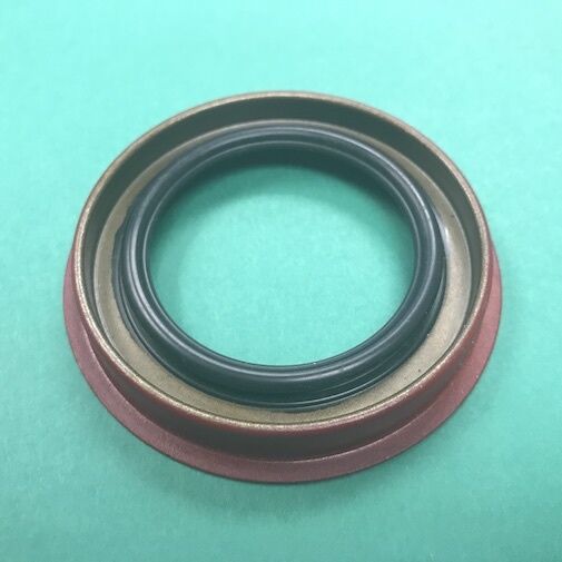 Lot of 100 each- SEALS, FRONT TRANSMISSION; 6712NA 5740339 8626916 5330010254212