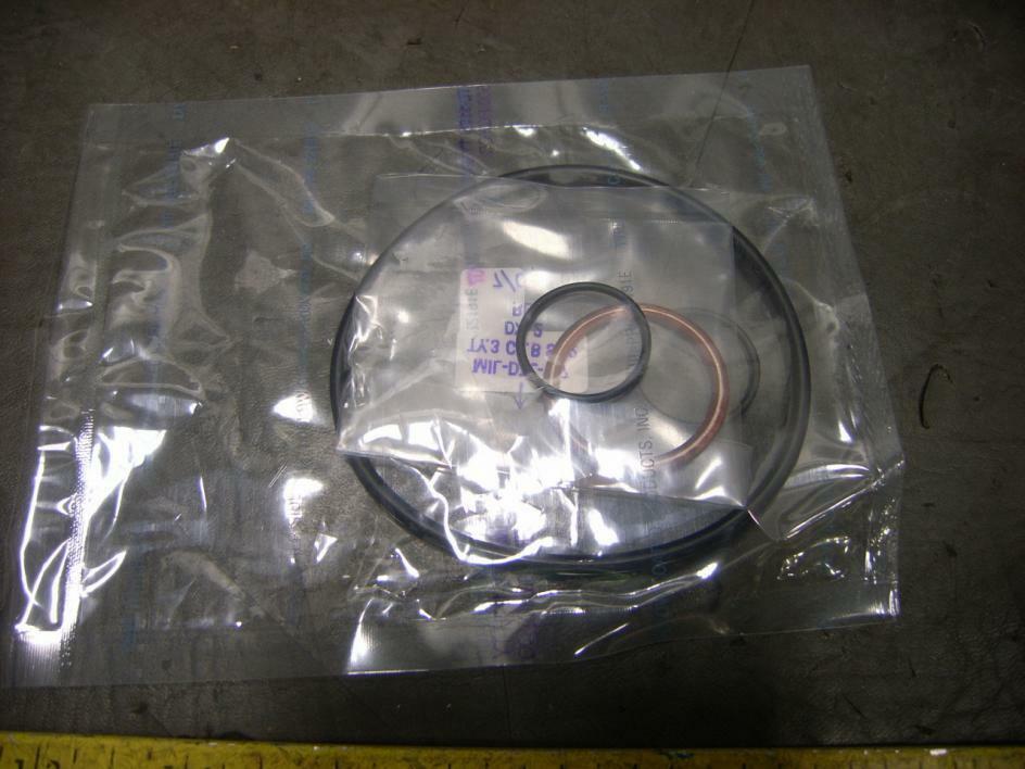 Dual Oil Filter Kit ; 6.5L / 6.2L HUMMER ; 5744867 57K4411 4330-01-533-5641