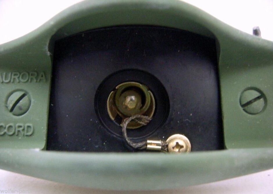 Side Clearance Light, 383 Green Housing , Amber Lens, LED-24V; MS35423-1 w/LED