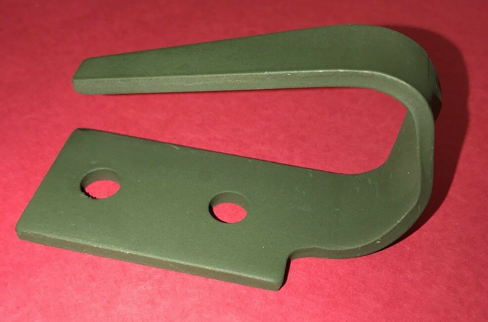 4 each - HOOK , CARGO ; SCAX4-TYPE-B 2146061 5340-00-456-1011