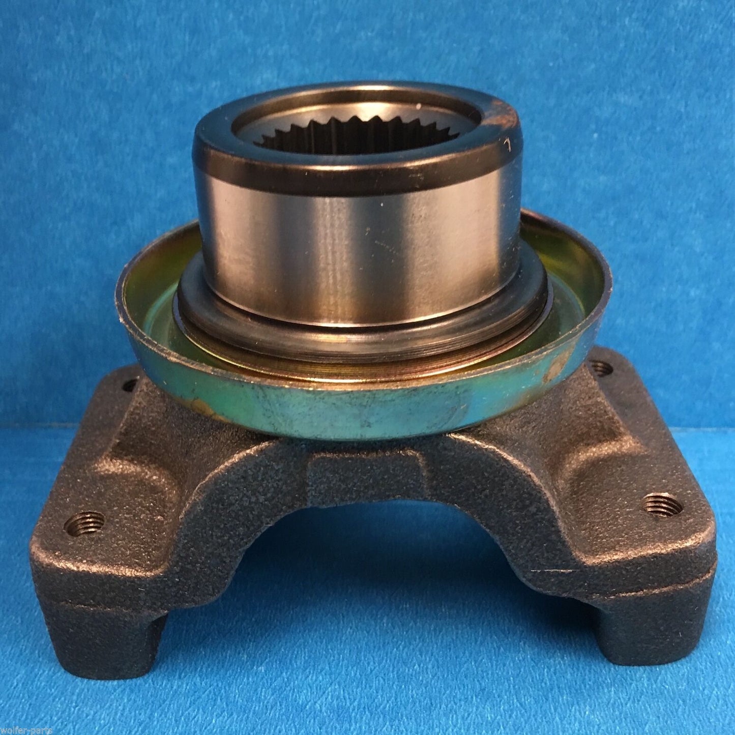 YOKE , INPUT FRONT DIFFERENTIAL; HUMMER H1 ; 2520-01-267-7371 12460374 5717032