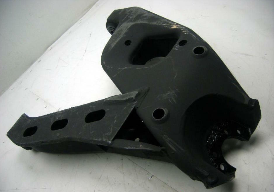 Control-Bracket, Lower-Rear RH & Front LH; Mil. Hummer ; 6030627 2530015548336