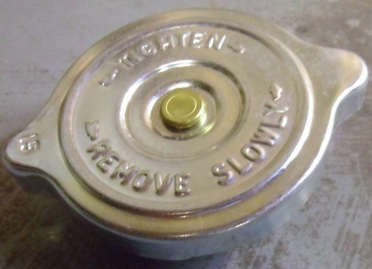 Cap , Filler (16 PSI) for Surge Tank ; Hummer M998 ; 12339878 5569295 6410646