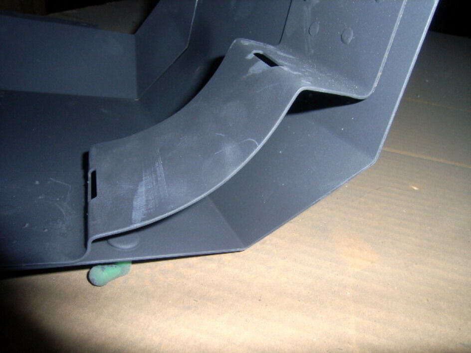 SHIELD , THERMAL HEAT ; M1097A2 , MILITARY HUMMER ; 12460082 , 2510-01-414-1275