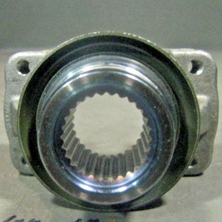 YOKE , INPUT REAR DIFFERENTIAL ; Humvee H1 ; 2520-01-432-3492 5937525 5936880-E