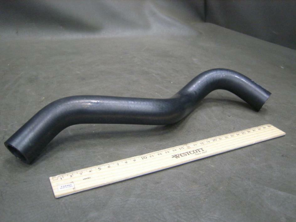 Hose, Preformed CDR Valve to Oil Filler Tube ; Mil. Hummer M998 ; 12340332 5588701