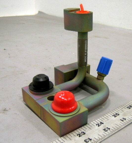 NEW, MANIFOLD-TUBE ASSEMBLY, AC COMPRESSOR ; 6015593 , 4109043 , 0792600P; M1114