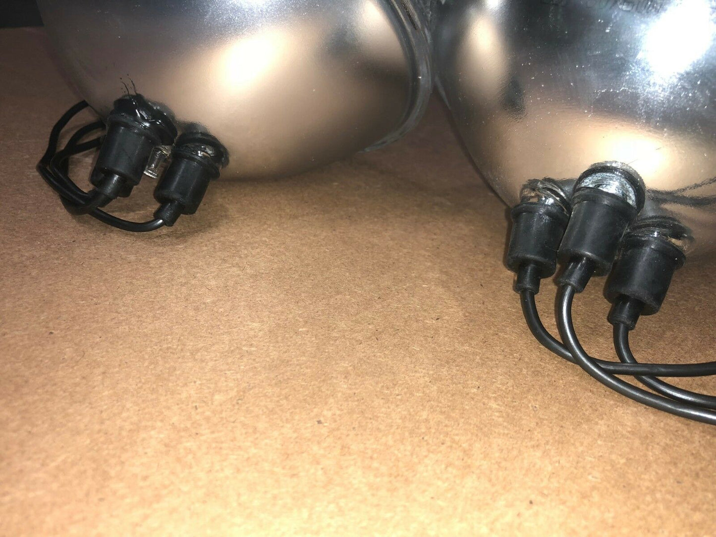 2 each- 28v 60w Headlights; 6240009663831 8741491 A-A-2044 A-A-2072 MS18008-4863
