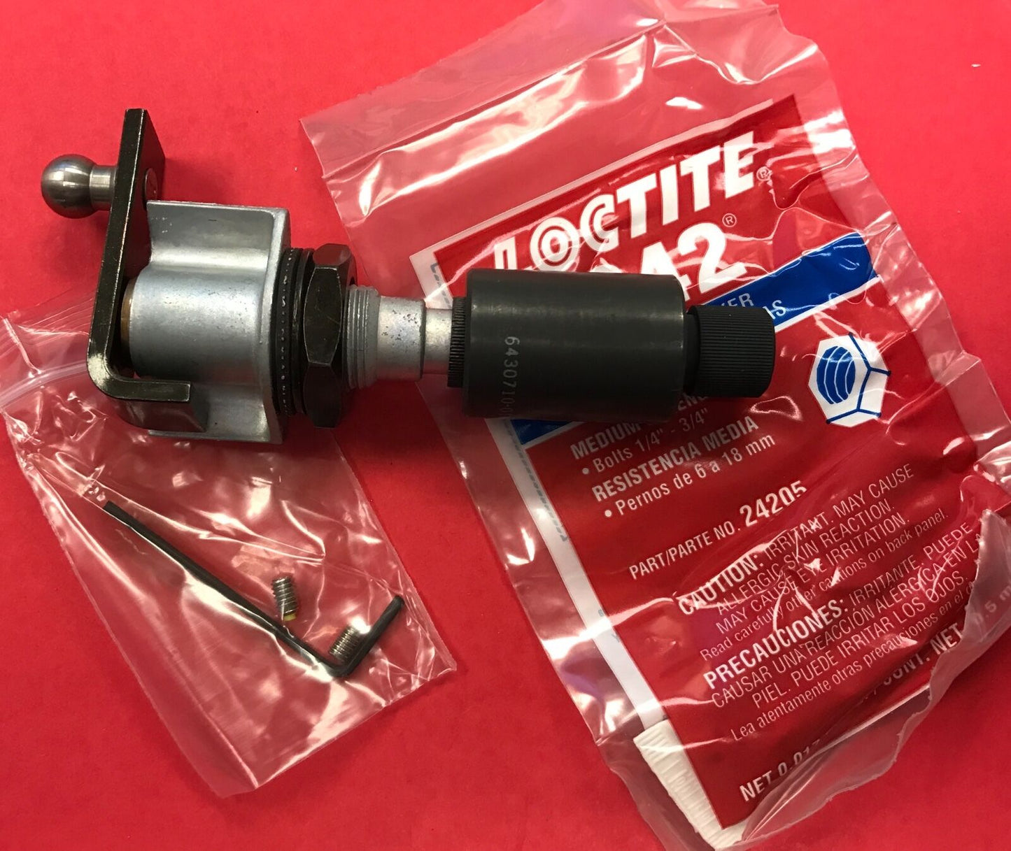 EXTENSION SHAFT & WIPER PIVOT KIT; M1114 ; 6430710-01M1 + 12340660