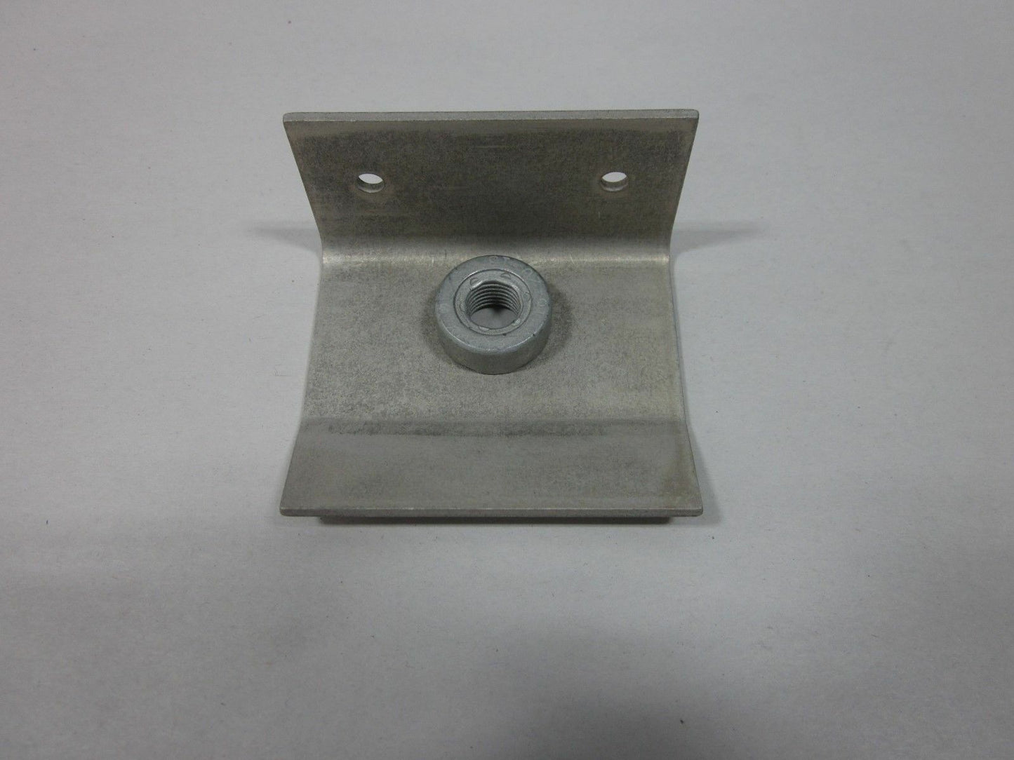 Mil. Hummer - M998 ; REINFORCEMENT , TUNNELSIDE , LH --- 12342386