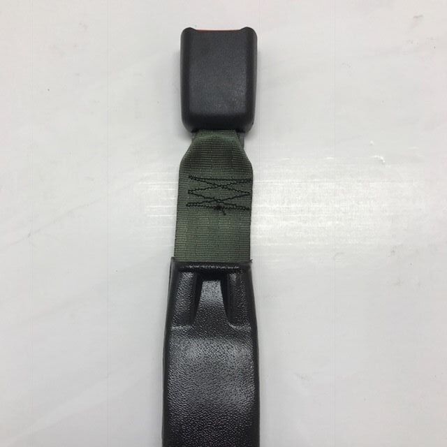1 each - Hummer ; 2 POINT SEAT BELT KIT - LH or RH ; 12340809 ; 2540-01-203-0183