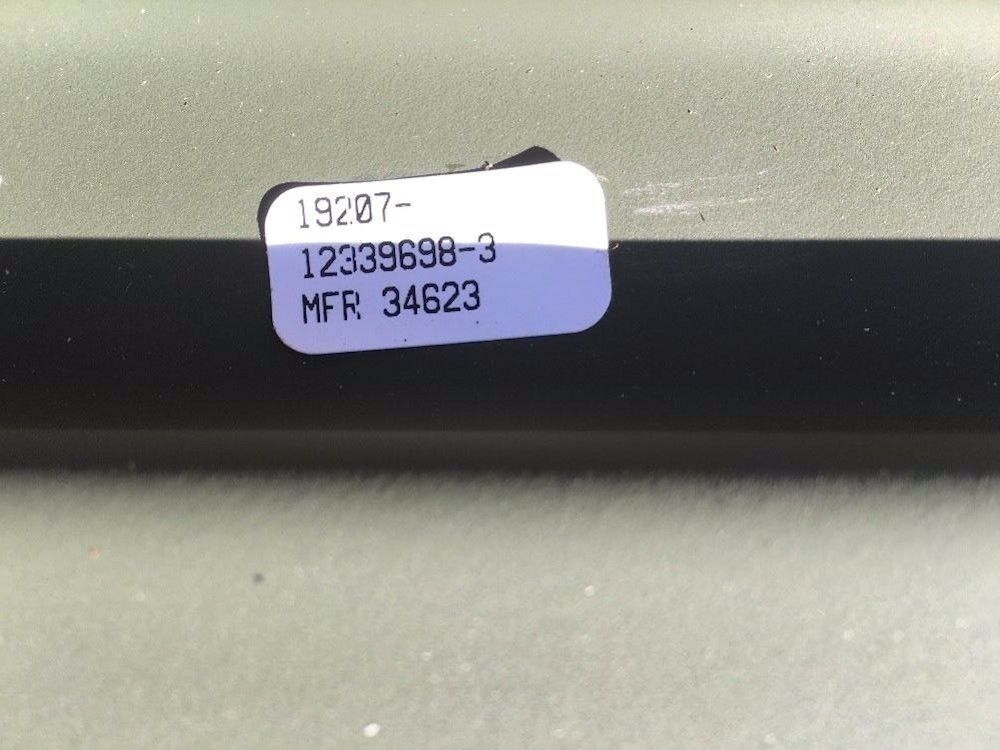Rocker Panel, LH Outer Lower; H1 HUMMER ; 2510013357799 12339698-3 5575502