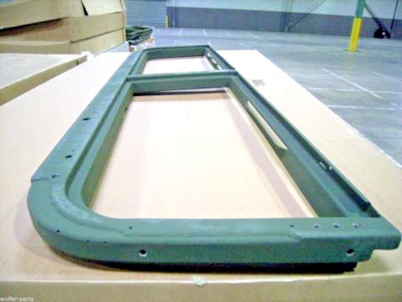 WINDSHIELD FRAME ; HUMMER HUMVEE M998 ; 12339512 , 5594433 , 2510-01-233-1141