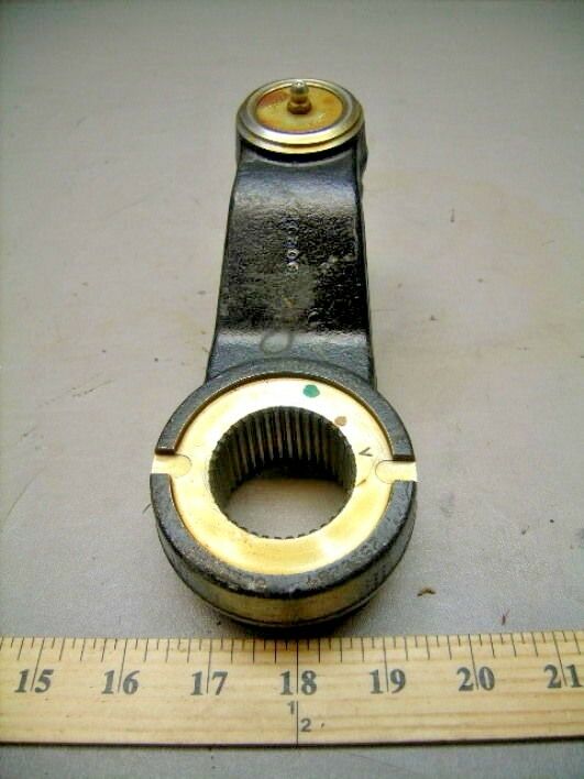 PITMAN BRACKET, STEERING GEAR (HVY) Mil. Hummer M1114 ; 6035179 2530-01-554-4732