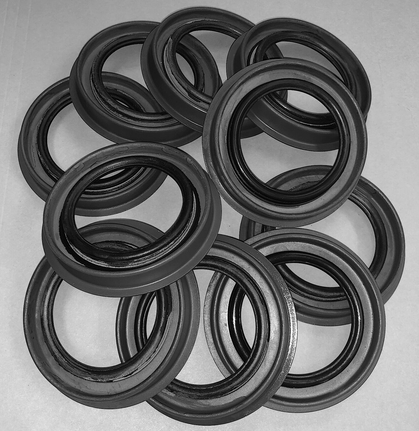 Lot of 100 each- SEALS, FRONT TRANSMISSION; 6712NA 5740339 8626916 5330010254212