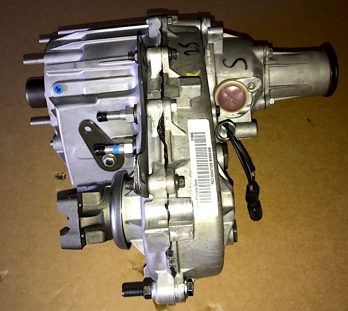 New TRANSFER CASE 242 ; Mil. Hummer ; EC12447125 6005789-A 21908 2520014092512