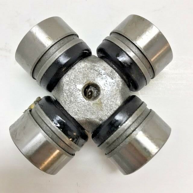 2 each - U-Joint , Steering Column ; Hummer H1 ; CPL6N8 2520-00-352-2168 5744602