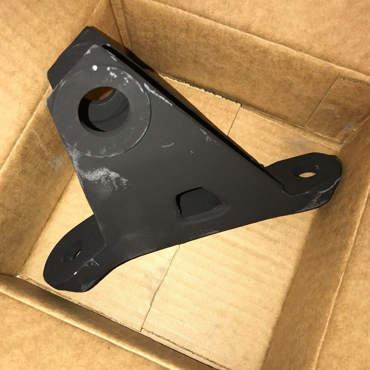 Shock Mount , LOWER ; H1 Mil. Hummer ; 2510011877037 12338315 5590363 5595537
