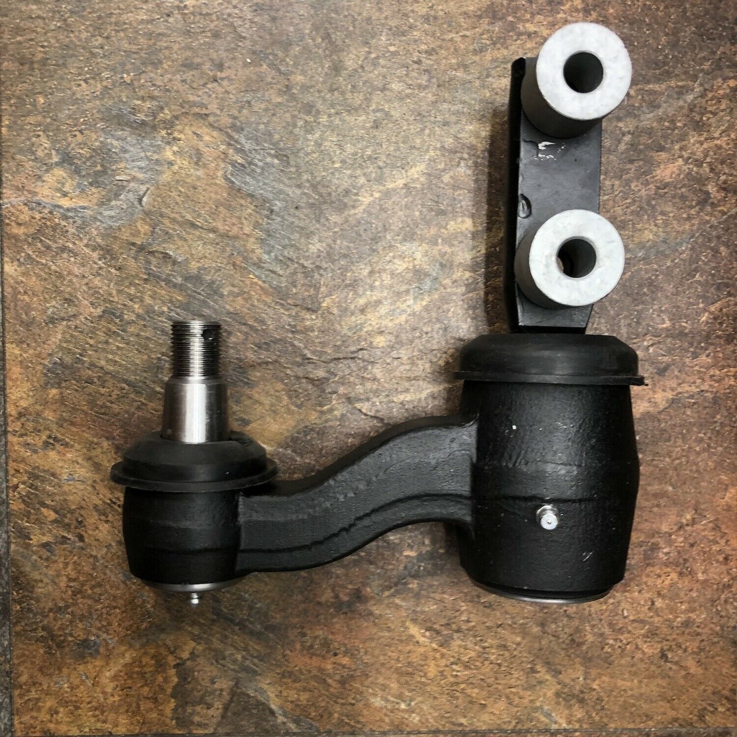 Idler Bracket, Super-Heavy Duty; Hummer M1151 Alpha ; 6015229 3040015394911