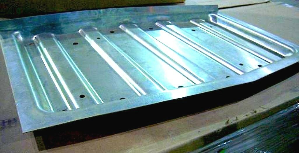Tray, Battery Box (Aluminum) Hummer HumVee M998 ; 12338765 5575613 6160014704172