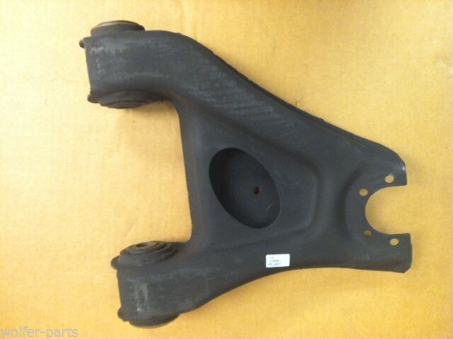 Bracket / Support / Control, FRONT UPPER LH; Hummer Humvee; 2530011757211 5716388 5584769