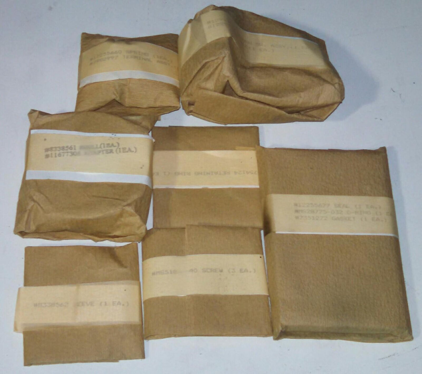 Parts Kit, Horn Button ; M939 M800 M35 ; 2590-01-093-4152 11677308 8689231