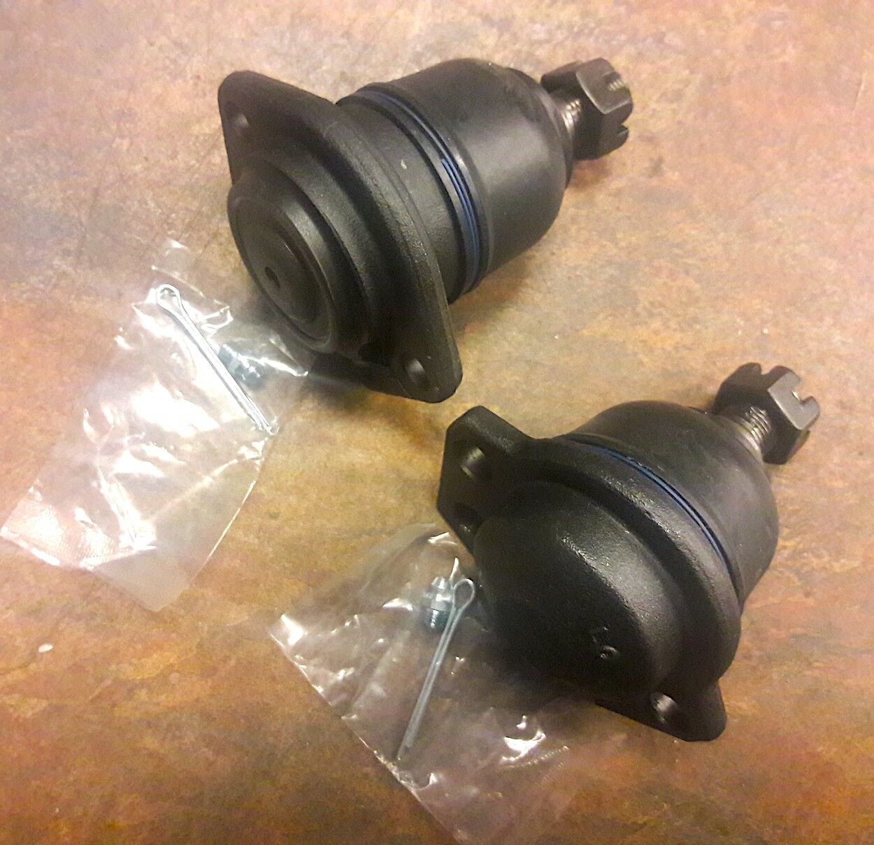 2 each - HD Ball Joints 1 Upper & 1 Lower ; Mil. Hummer ; 12506981 + 12506982