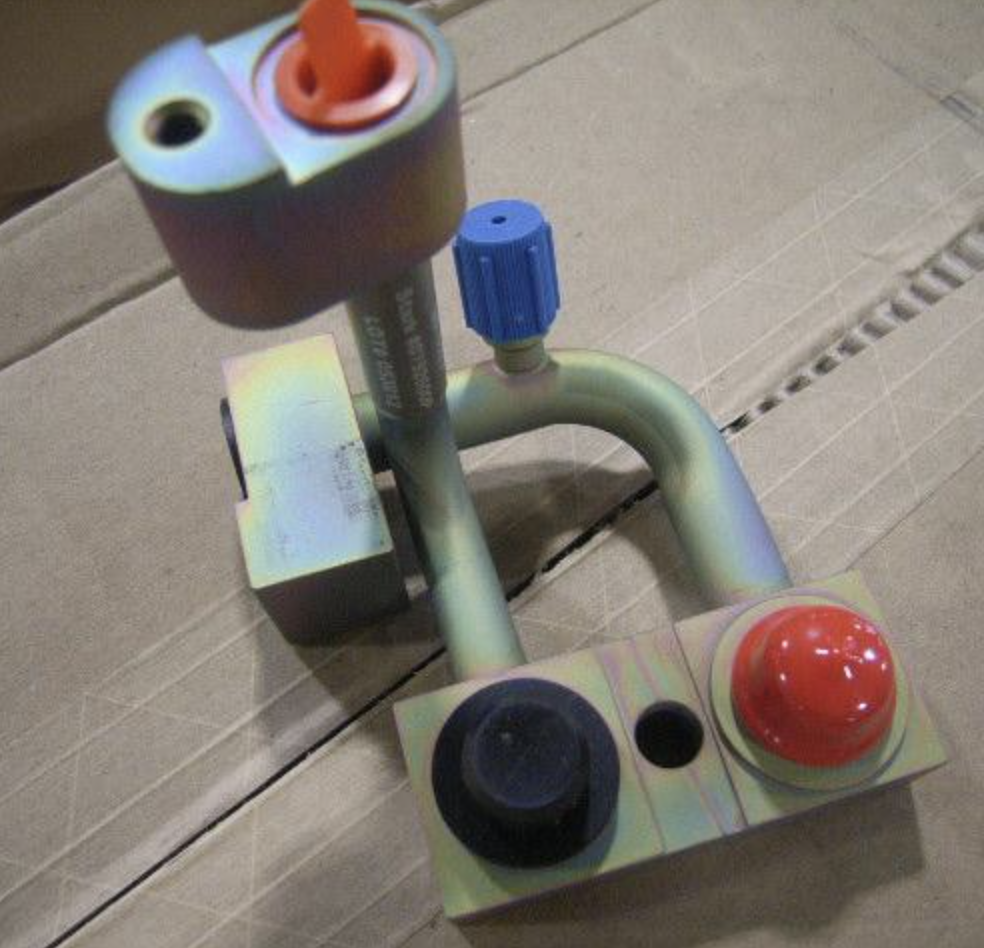 NEW, MANIFOLD-TUBE ASSEMBLY, AC COMPRESSOR ; 6015593 , 4109043 , 0792600P; M1114