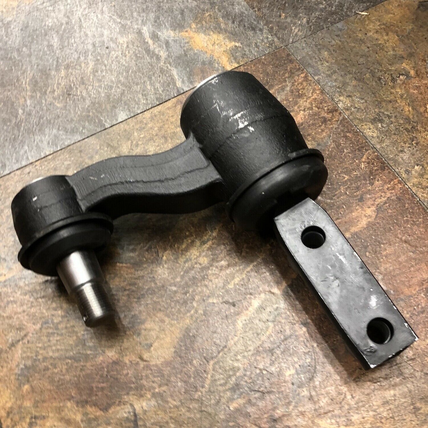 Idler Bracket, Super-Heavy Duty; Hummer M1151 Alpha ; 6015229 3040015394911