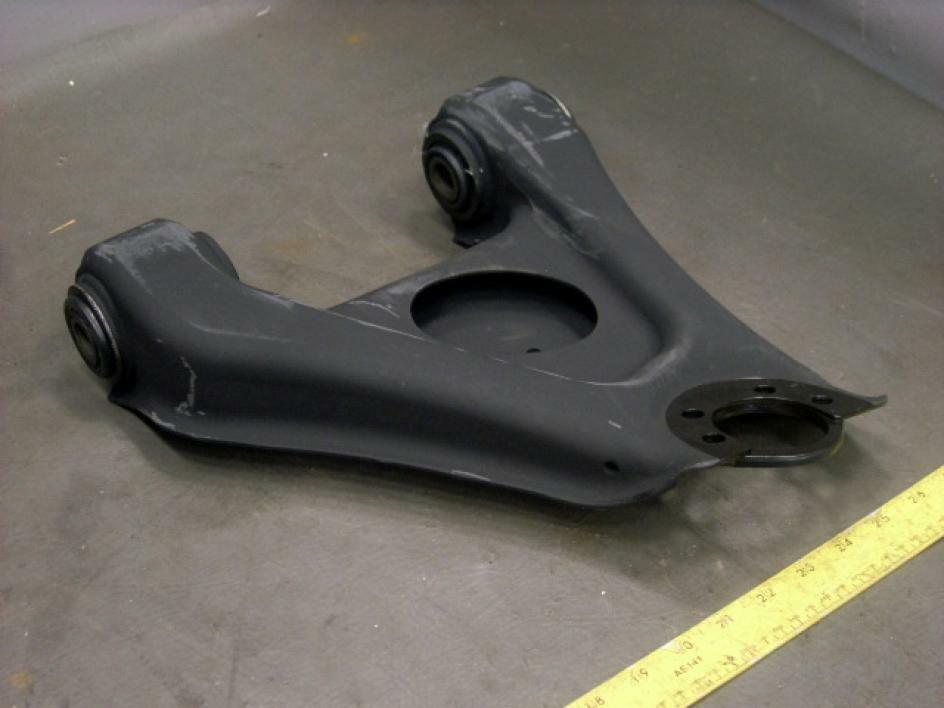 CONTROL BRACKET, UPPER FRONT RH ; Mil. Hummer ; 6030626 2530-01-554-8340