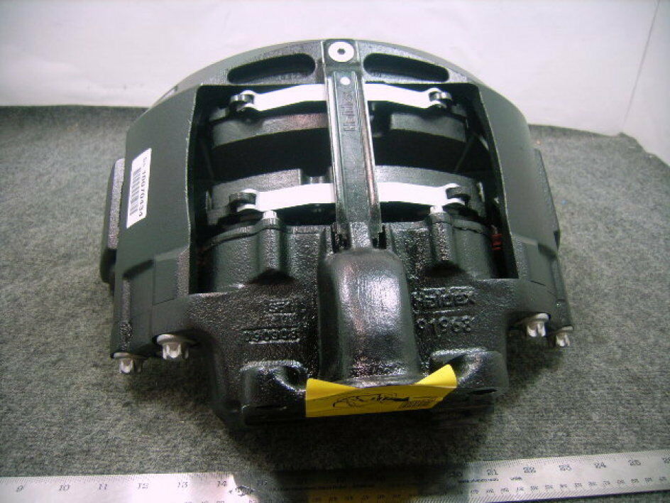 AIR DISC BRAKE CALIPER ; BAE CAT MRAP ; 757011020E ; 2530-01-557-6565 ; 93334