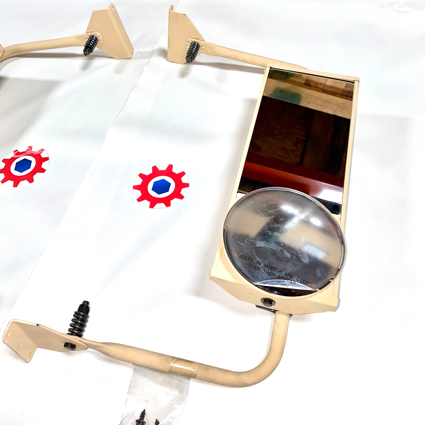 REARVIEW MIRRORS LH&RH ; MRAP ; 613253 & 613251 / 1000472 & 1000473