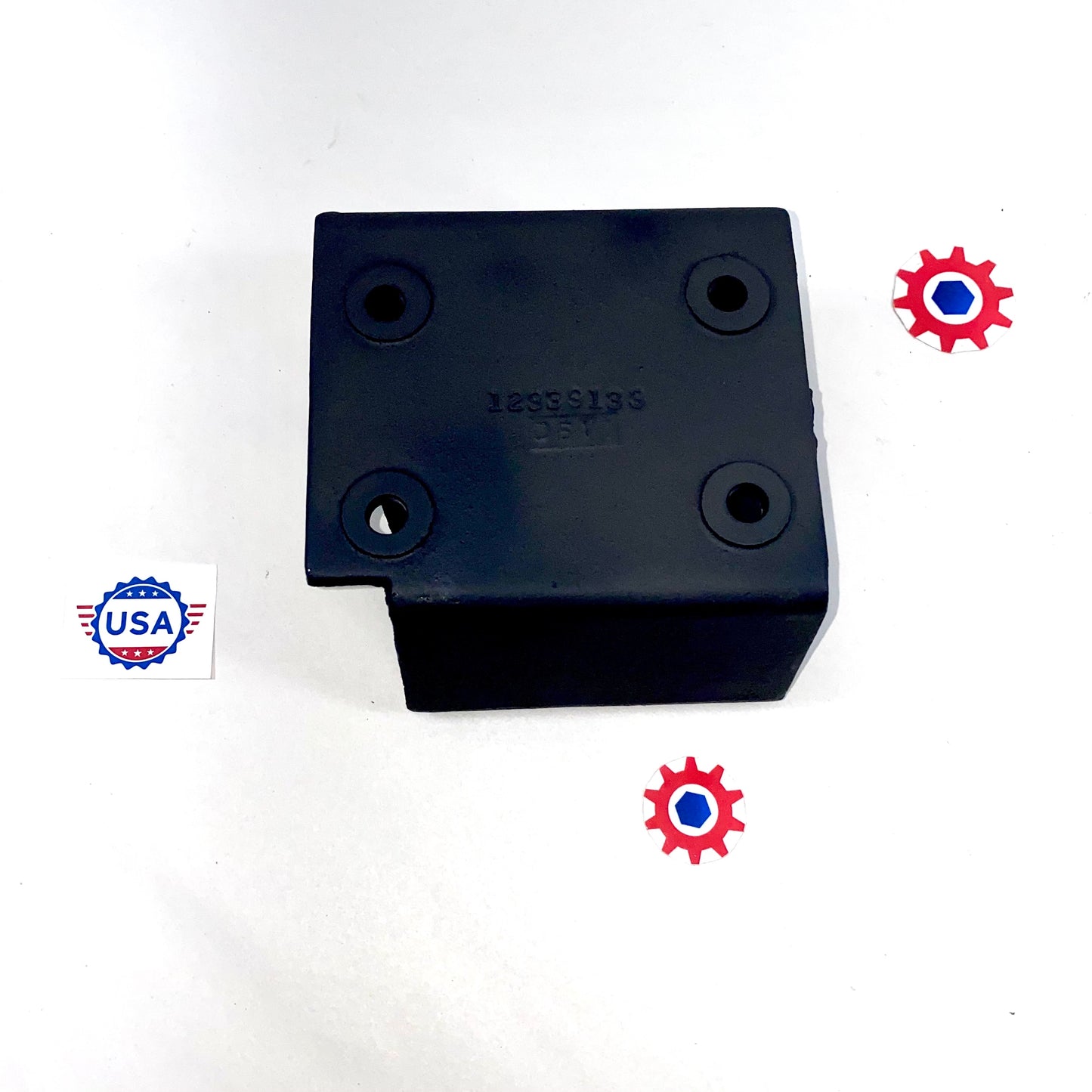 BRACKET , 6.5L ENGINE MOUNT , RH ; M998A1 , HUMMER ; 12339133 5590671 5577730