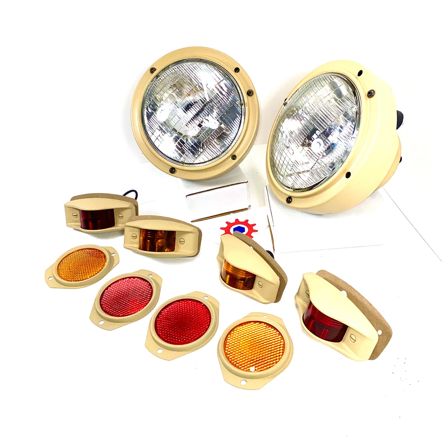 Set of Lights & Reflectors w/686-Tan Housings&24v bulbs - Hummer M35 M939 etc.