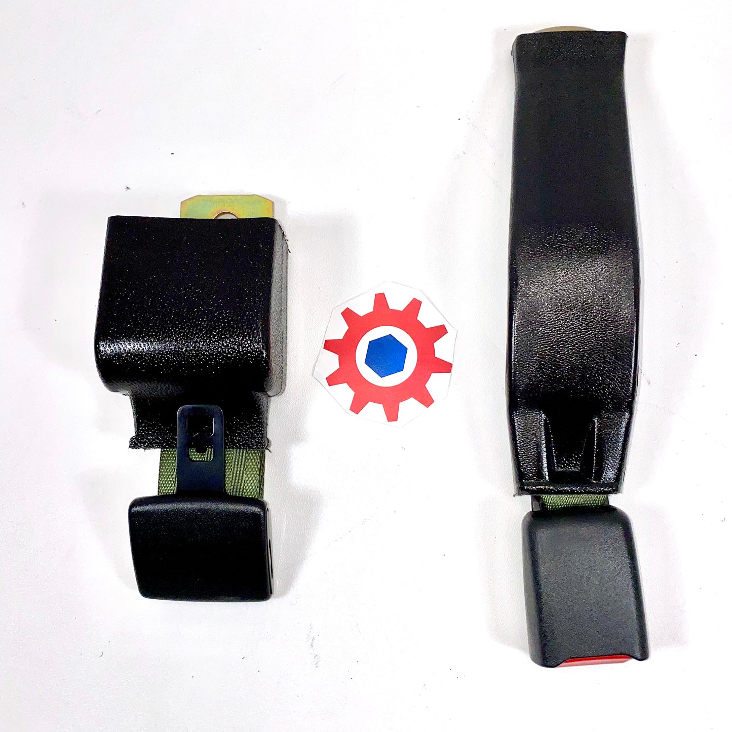 1 each - Hummer ; 2 POINT SEAT BELT KIT - LH or RH ; 12340809 ; 2540-01-203-0183