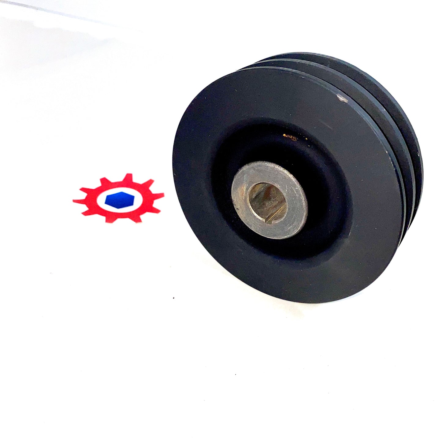 Pulley , Groove 60 Amp Alternator; Humvee ; 5591680 12339395 3020-01-198-0633