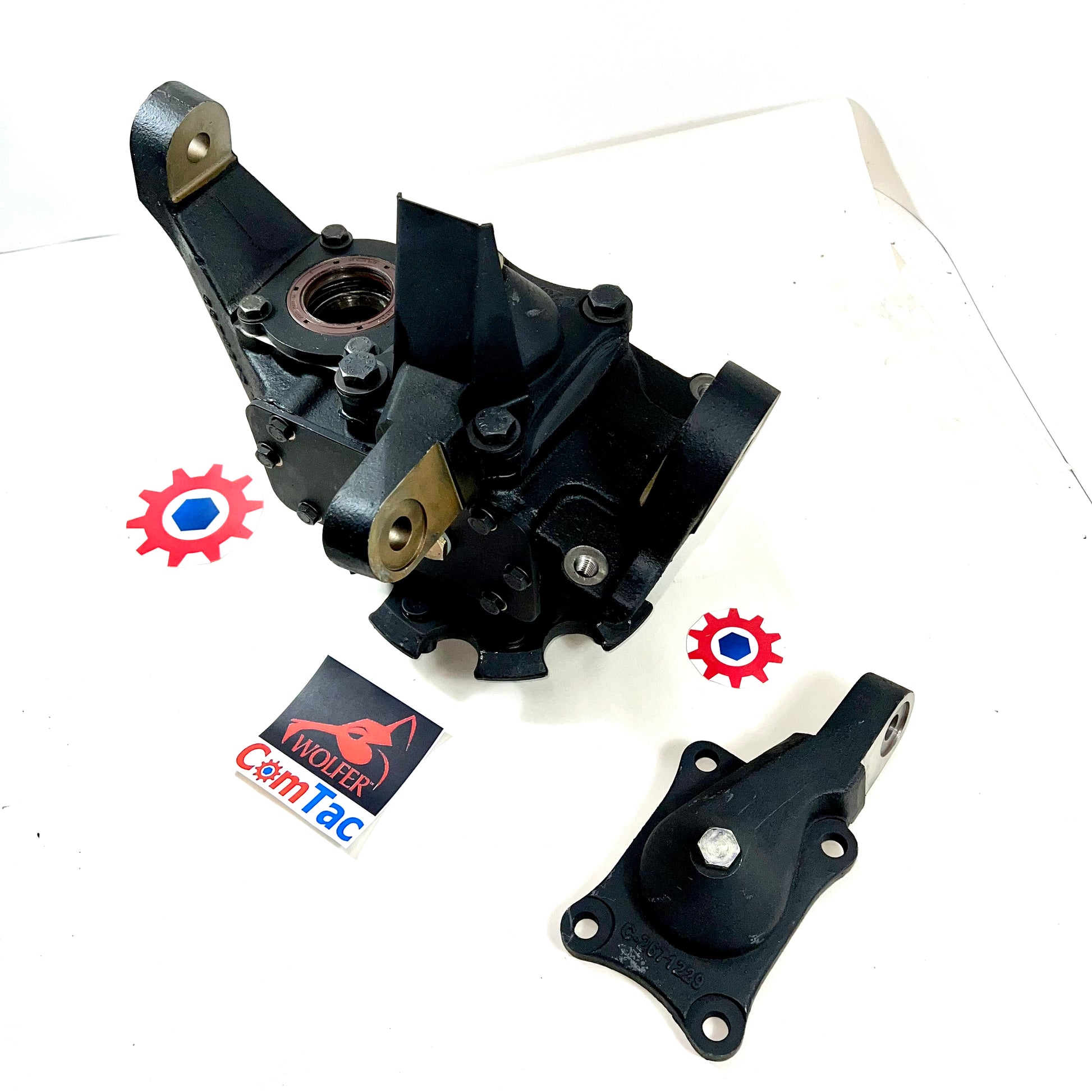 Geared Hub Knuckle 10K; Mil. Hummer ; 5593996 or 5593997 or 5594527 or 5594528