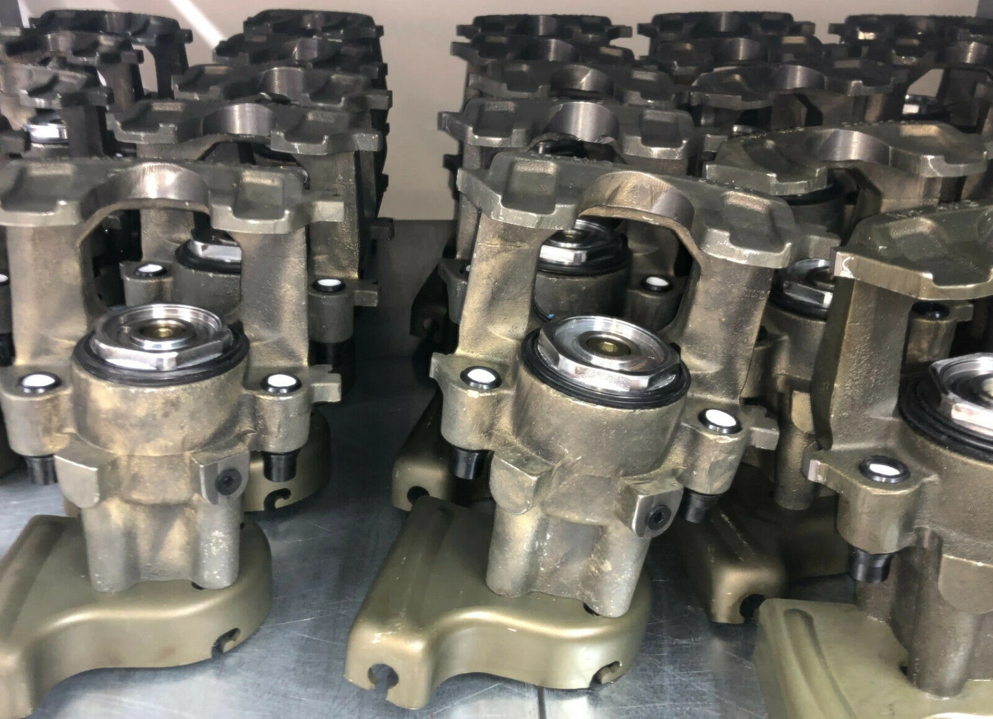 Rear Brake Caliper LH-RR ; Mil. Hummer H1 ; 2530-01-333-6068 12342341 12173602