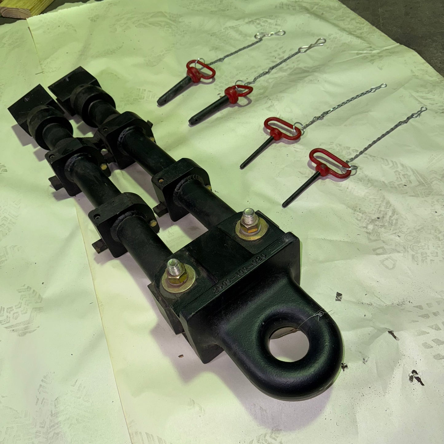 TOW BAR - Medium (Truck) 44k-lbs 2540-01-577-3683 3834791 2512-100-001