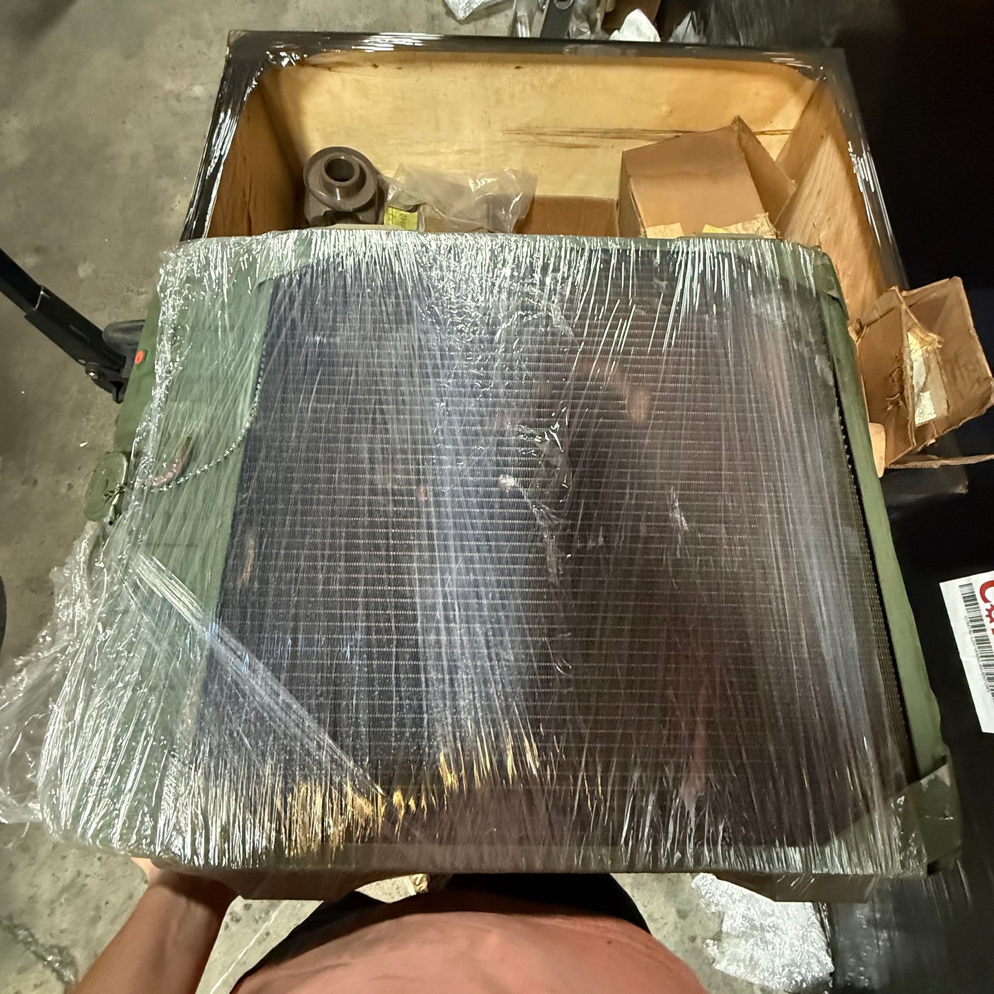 Radiator , Cooling ; M113-APC 2930010614294 , 11669369 , 311389-8 , 2600236