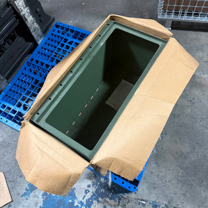 BOX,ACCESSORIES STOWAGE 2540013715735 , 1997750 W ,
