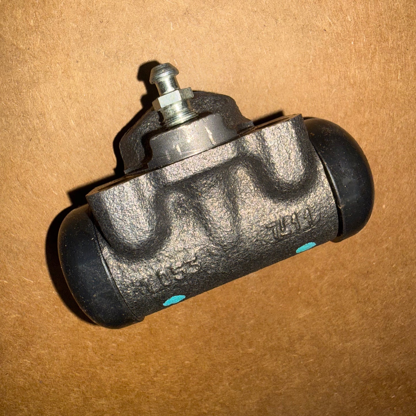 Cylinder Assembly, Hydraulic Brake 2530001169399 , D1AZ-2262-A , 37155 , 388066C91