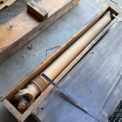 Driveshaft 2520-01-566-4341 2597985C91 MRAP