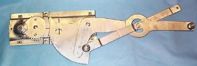 REGULATOR, RH DOOR WINDOW 2540006930603 , 7373290 , 101081R91 , 1588E3 , 955350