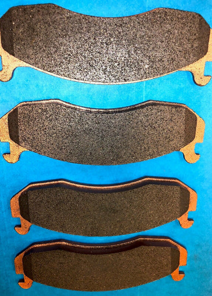 Brake Pad Set (4 Pads Per Set) Mil. Hummer ; WPD7020-M 2530014208025 12835400