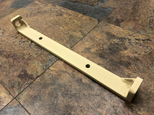 Bracket, Quick Release(Brush Guard to Bumper) Hummer ; 5340-01-466-1978 12460280