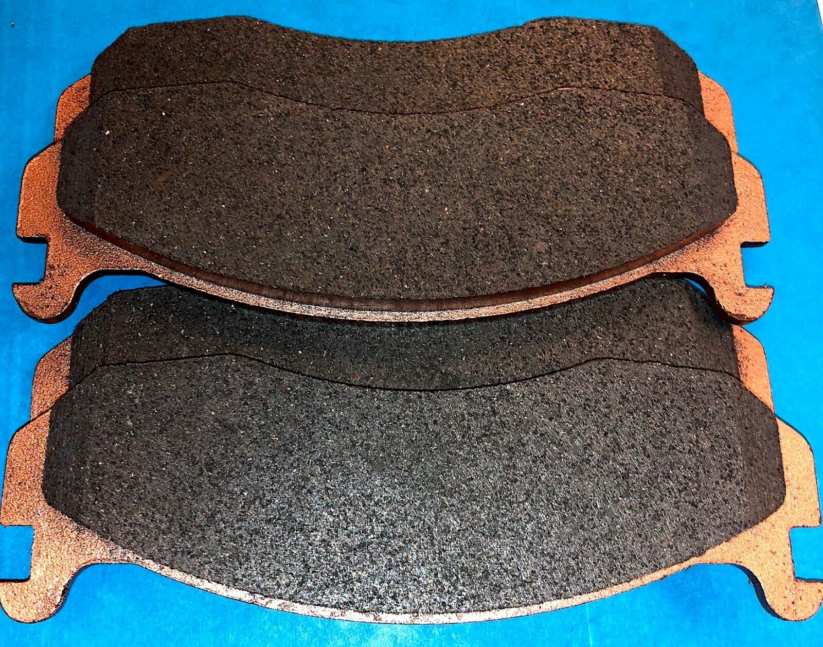 Brake Pad Set (4 Pads Per Set) Mil. Hummer ; WPD7020-M 2530014208025 12835400